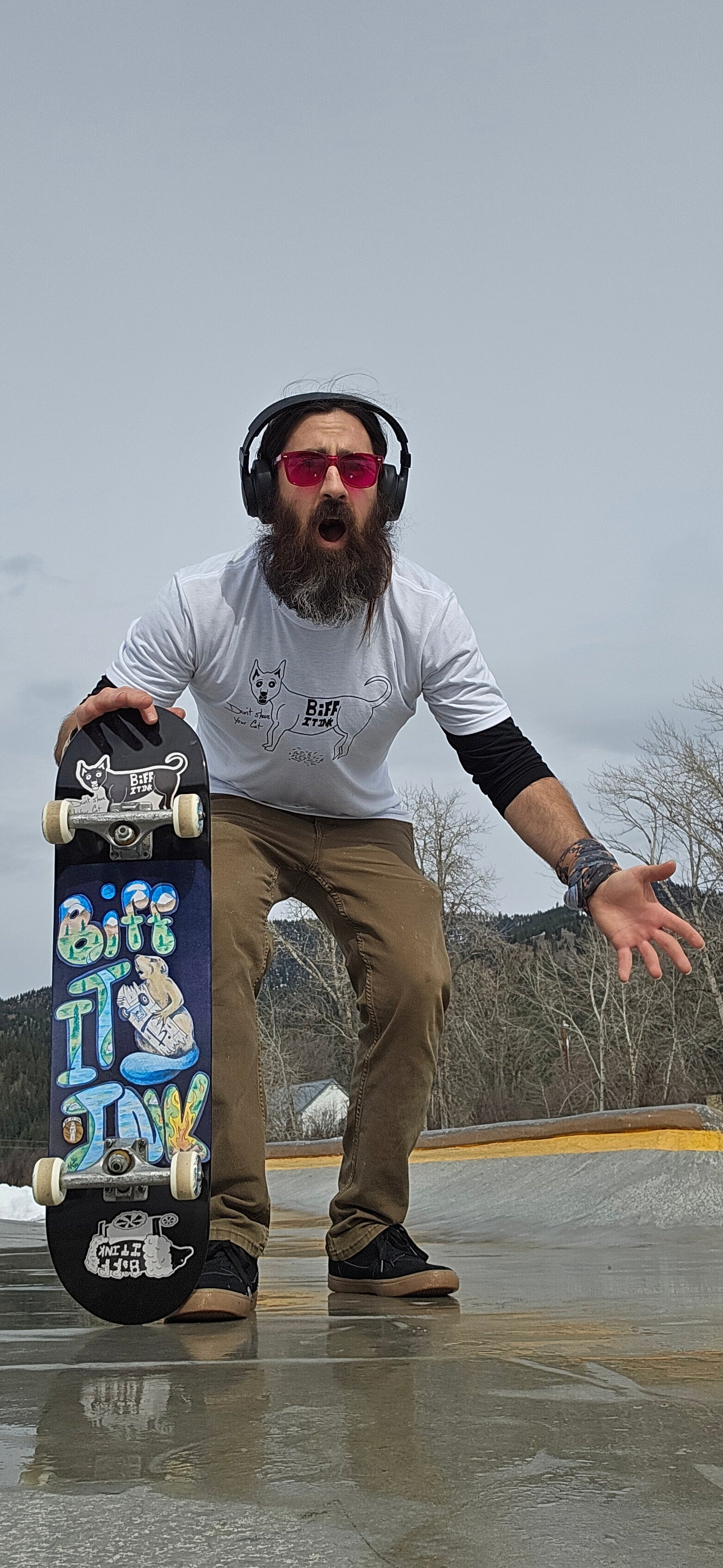 "Don't shave your Cat" Short Sleeve Shirt